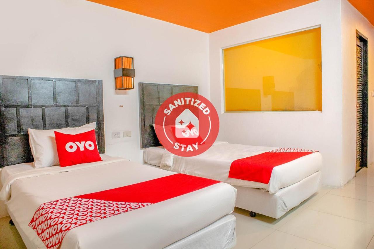 Oyo 126 Patong Station House Hotel Exterior foto